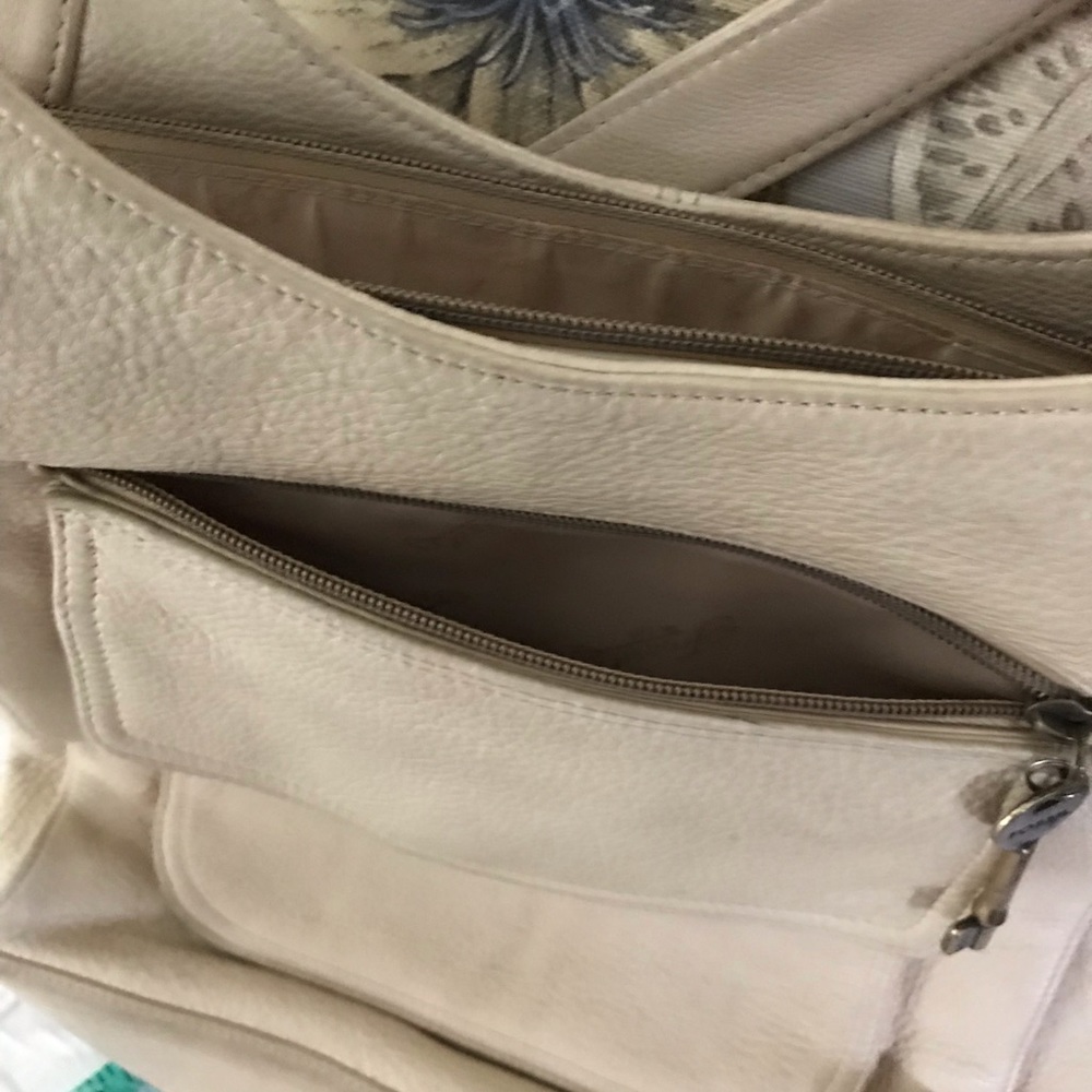 Vintage Fossil leather shoulder/crossbody bag - Picture 6 of 9
